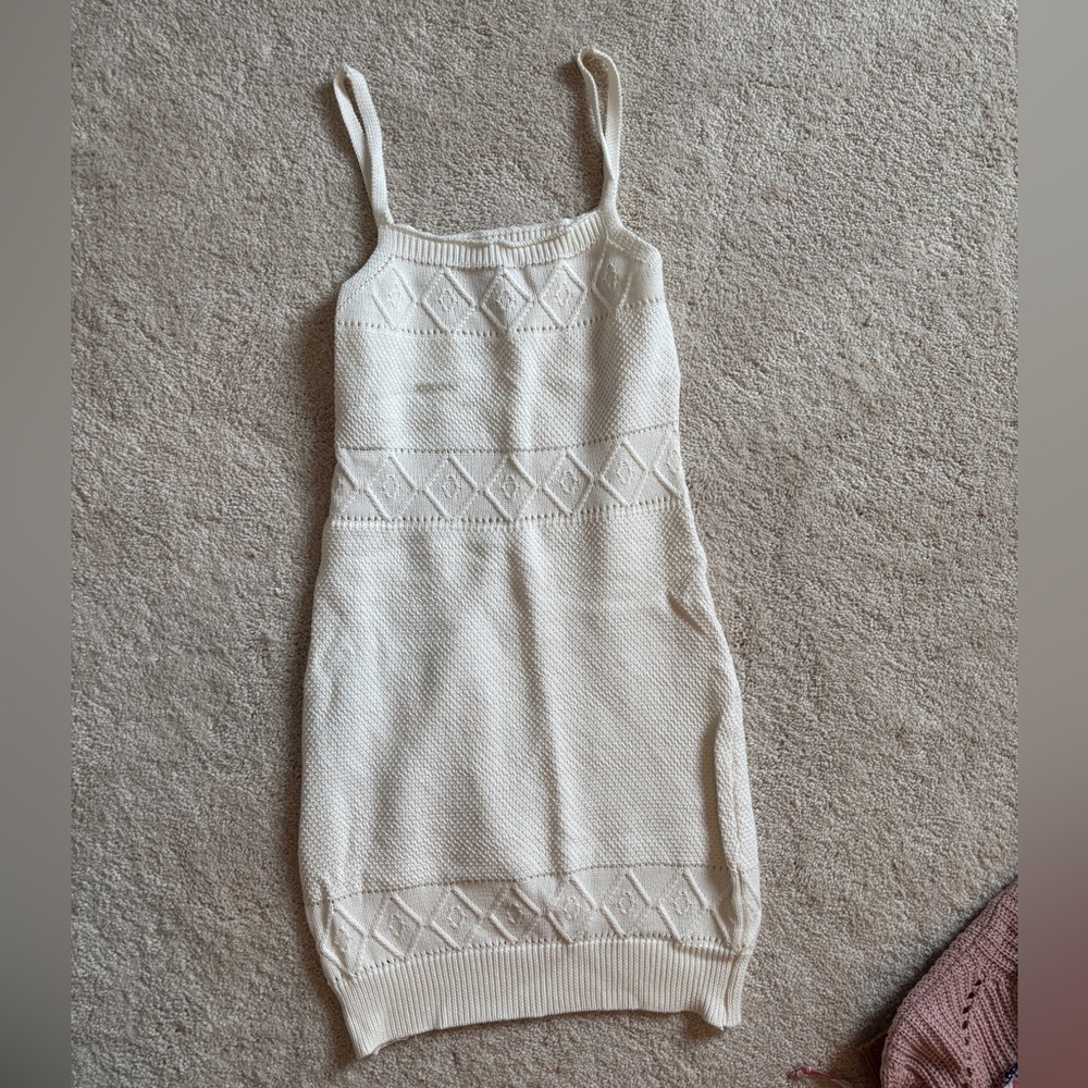 Hello Molly Venus Retrograde Knit Dress-white
